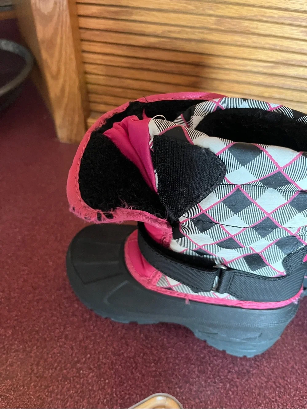 Athletech Kids Snow Boots - Pink & Black. 8